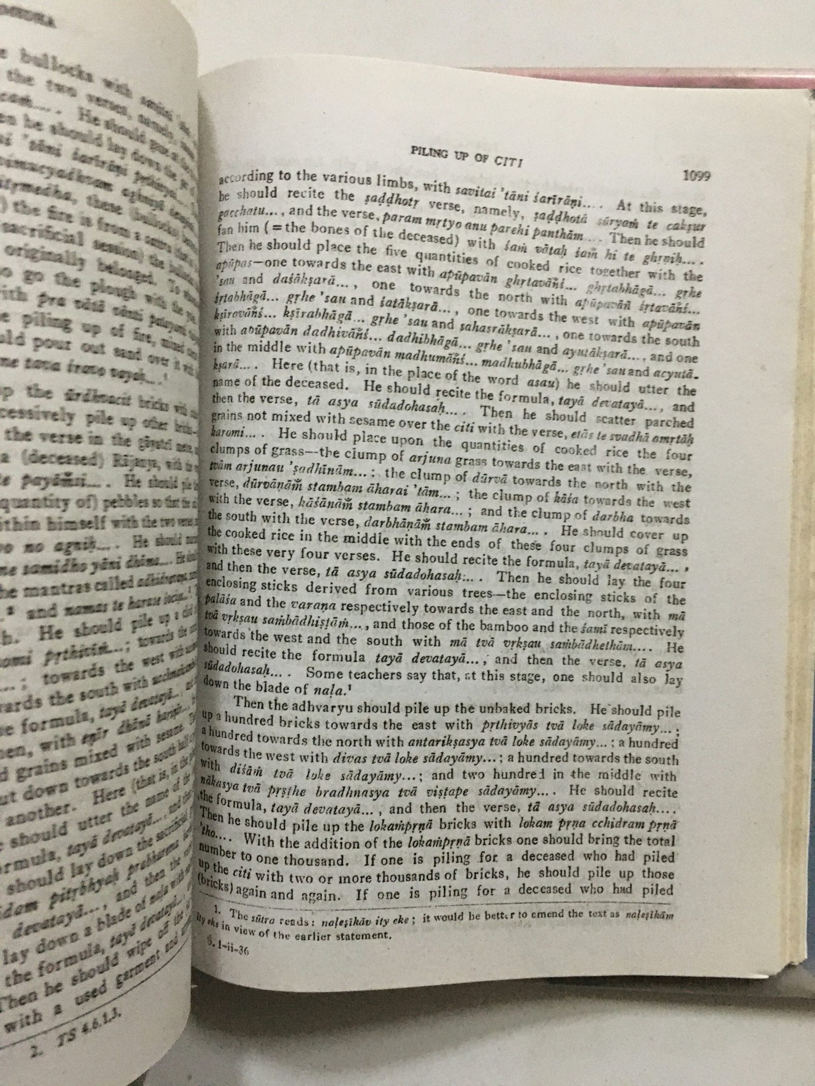 Srautakosa / English Section : Encyclopaedia Of Vedic Sacrificial Ritual. Volume 1 Part 2. English Section - Image 6