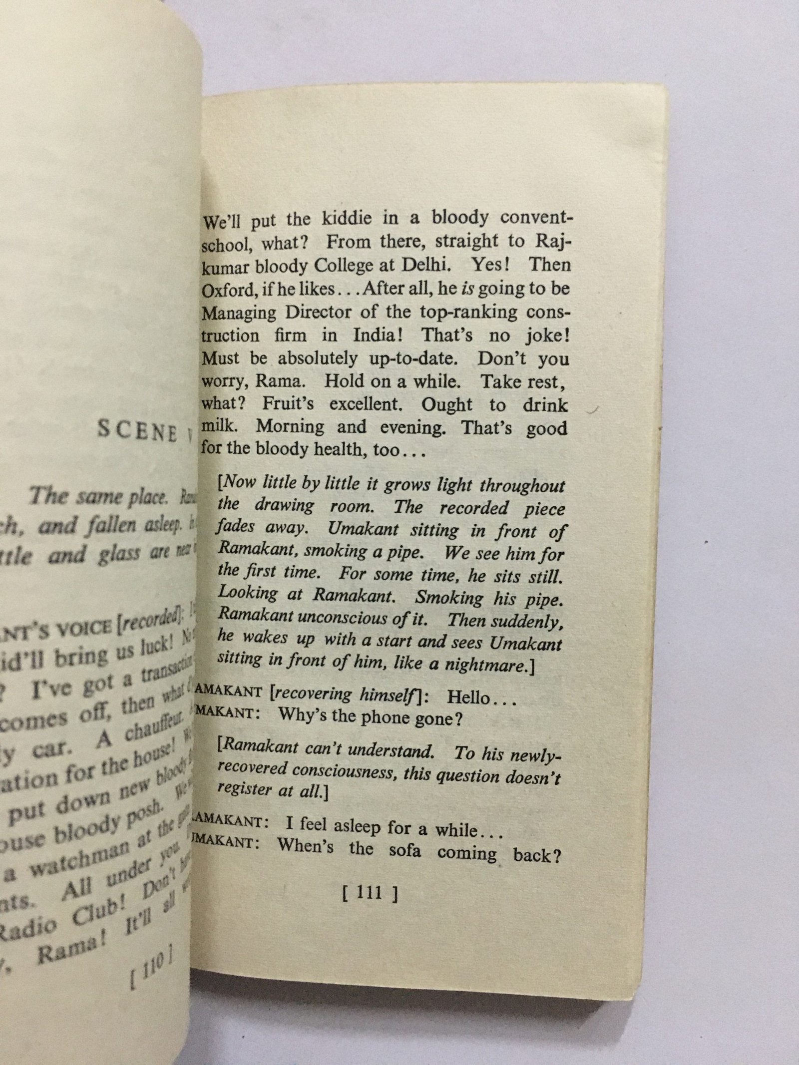 Tendulkar, Vijay: The Vultures. 1974. 139 pages. - Image 4